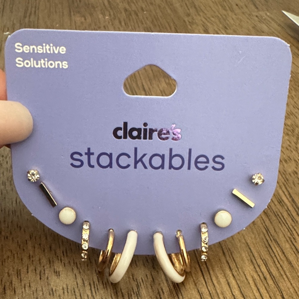 Claire's Gold and White Earring Set